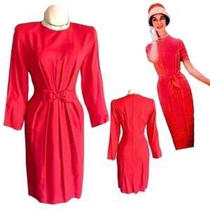 v i n t a g e :: Elegant Pleated Ribbon Hourglass Dress